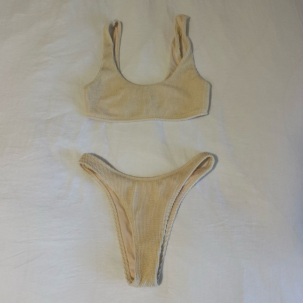 Hollister Swim Ribbed Off White Cream Colored Bikini Set Bathing Suit EUC